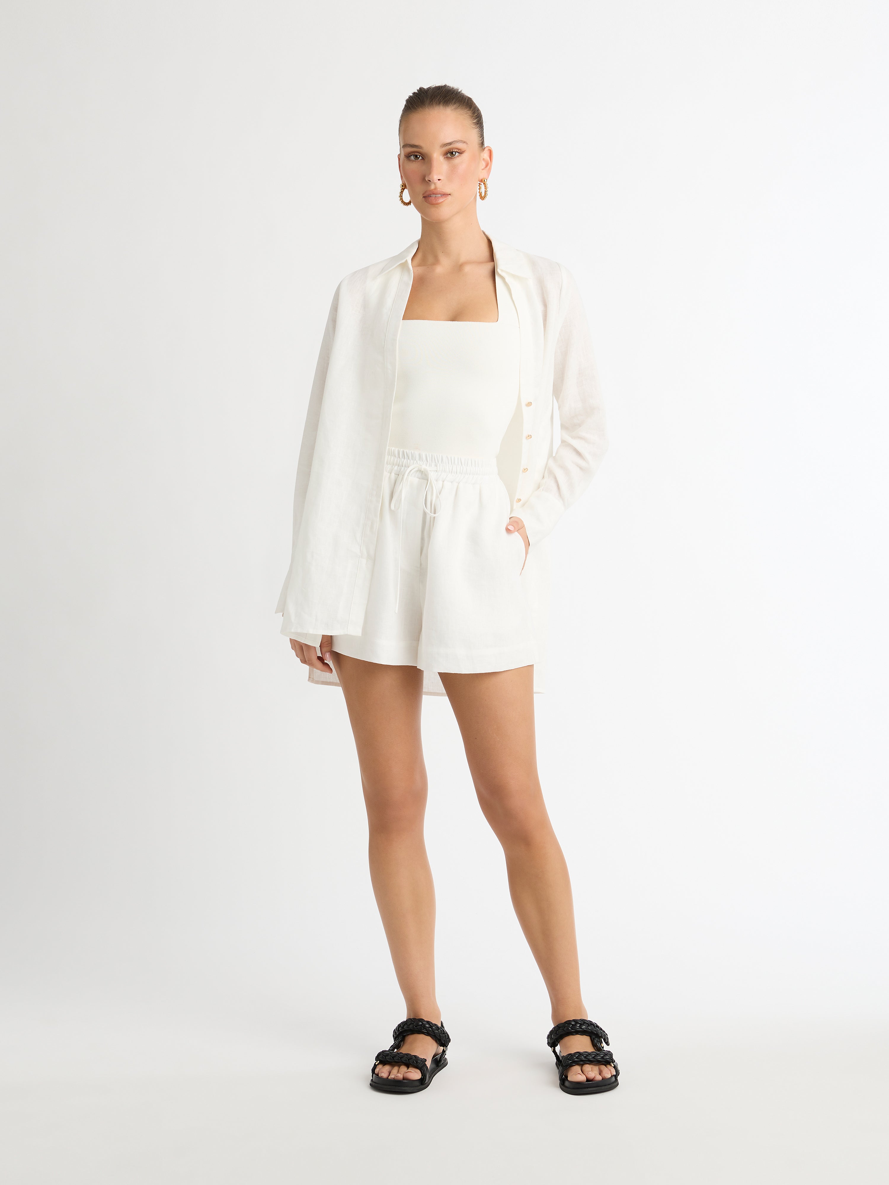 Sheike white shorts shop