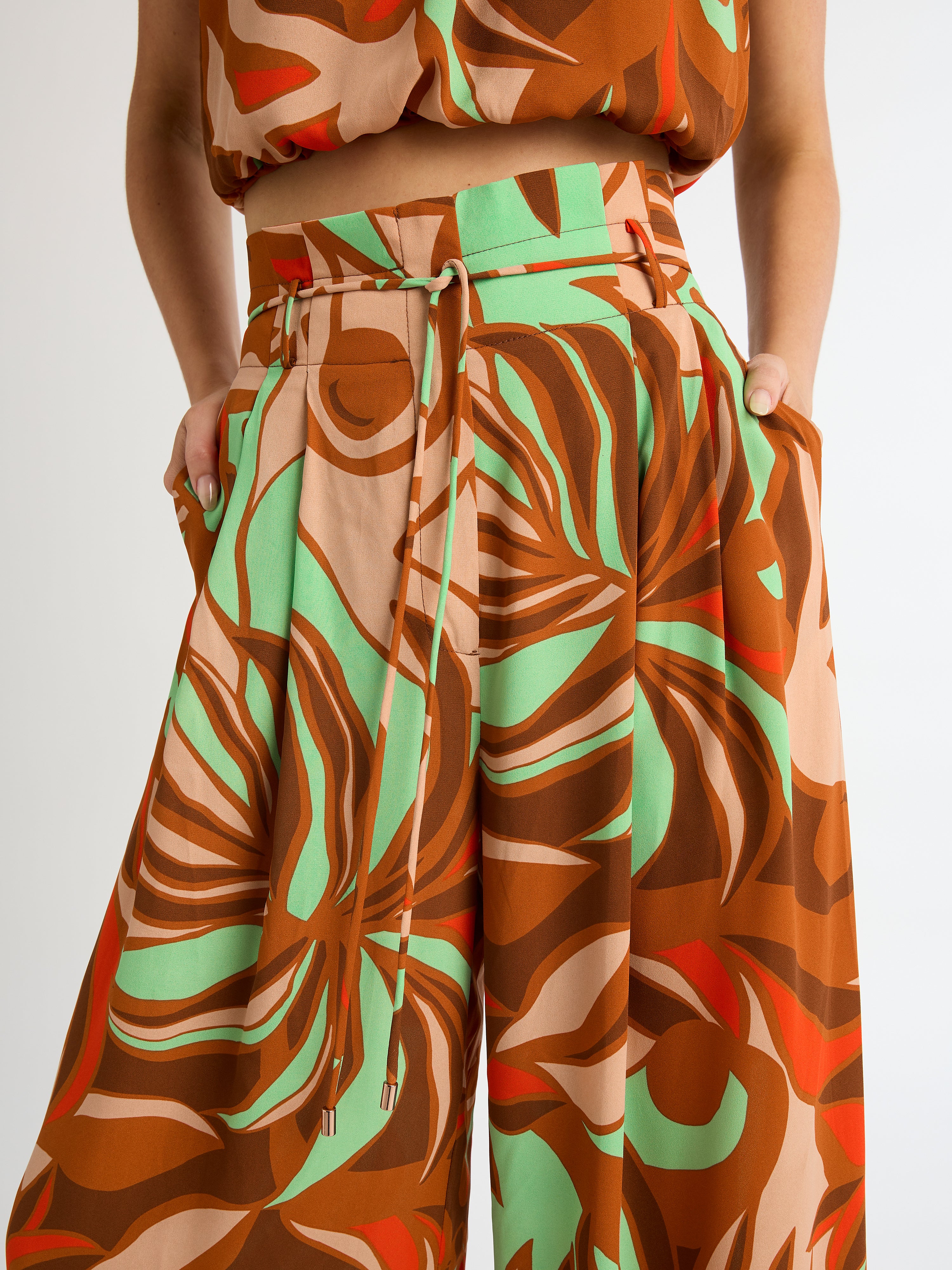 Wide leg tropical pants Big Liuli | Paris Fashion Shops