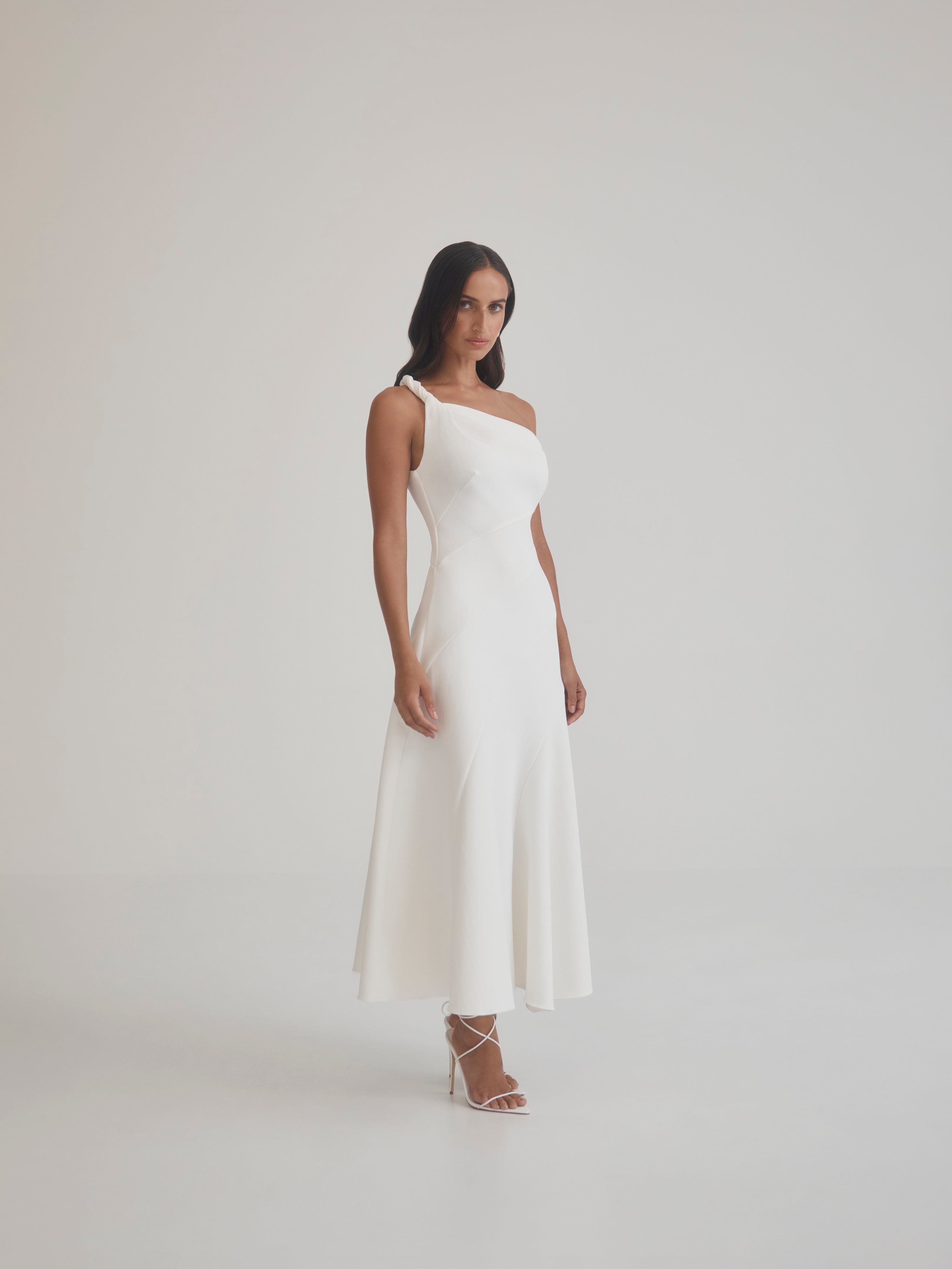 Momentum Dress White Evening Dress SHEIKE