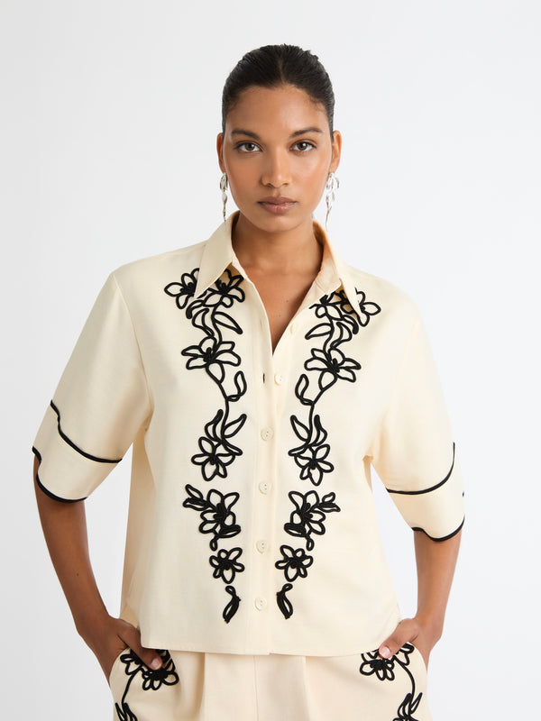 Size8 SHEIKE Lotus Flower Shirt Natural 1006985 Detail Image