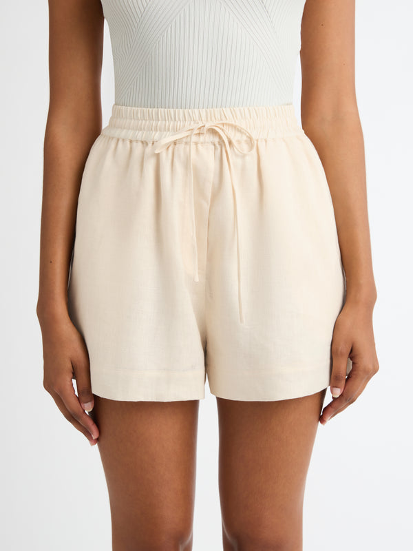 SHEIKE Leo Linen Short Sand 1007068 Detail Image